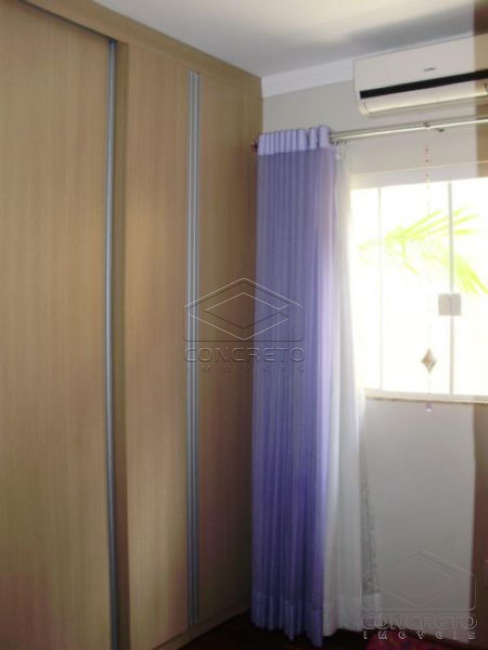 Comprar Casa / Padrão em Bauru R$ 450.000,00 - Foto 1