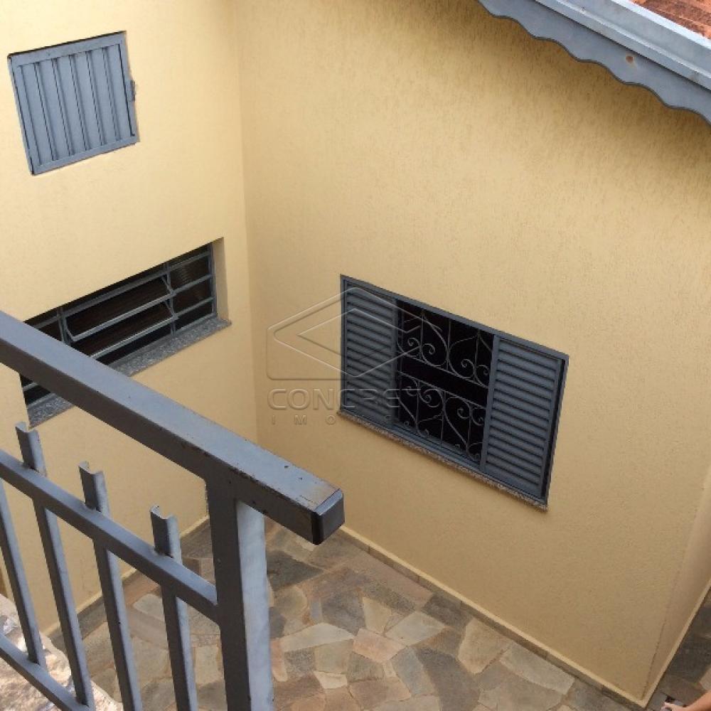 Comprar Casa / Padrão em Botucatu apenas R$ 700.000,00 - Foto 1 Comprar Casa / Padrão em Botucatu apenas R$ 700.000,00 - Foto 1
