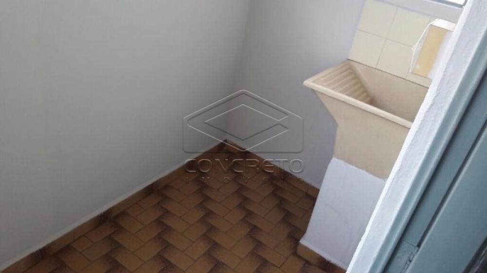 Alugar Apartamento / Padrão em Botucatu apenas R$ 750,00 - Foto 1 Alugar Apartamento / Padrão em Botucatu apenas R$ 750,00 - Foto 1