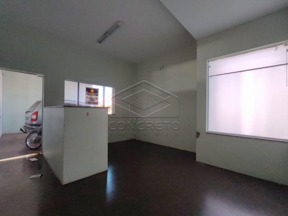 Alugar Comercial / Barracão em Jaú R$ 3.700,00 - Foto 2