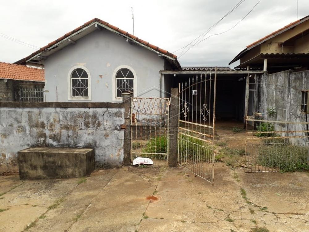 Comprar Casa / Padrão em Botucatu apenas R$ 125.000,00 - Foto 1 Comprar Casa / Padrão em Botucatu apenas R$ 125.000,00 - Foto 1