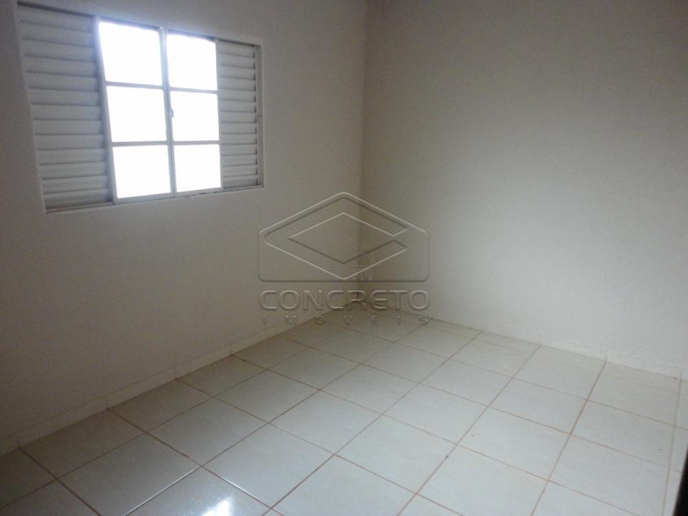 Alugar Casa / Padrão em Bauru R$ 1.200,00 - Foto 2