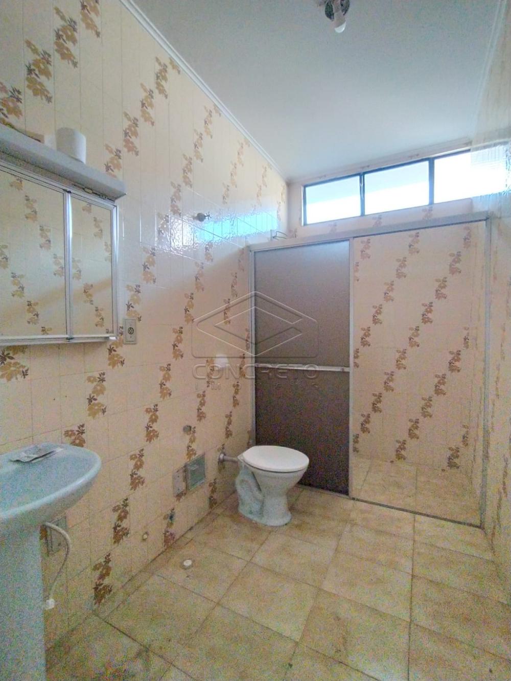 Alugar Casa / Padrão em Bauru R$ 1.700,00 - Foto 5
