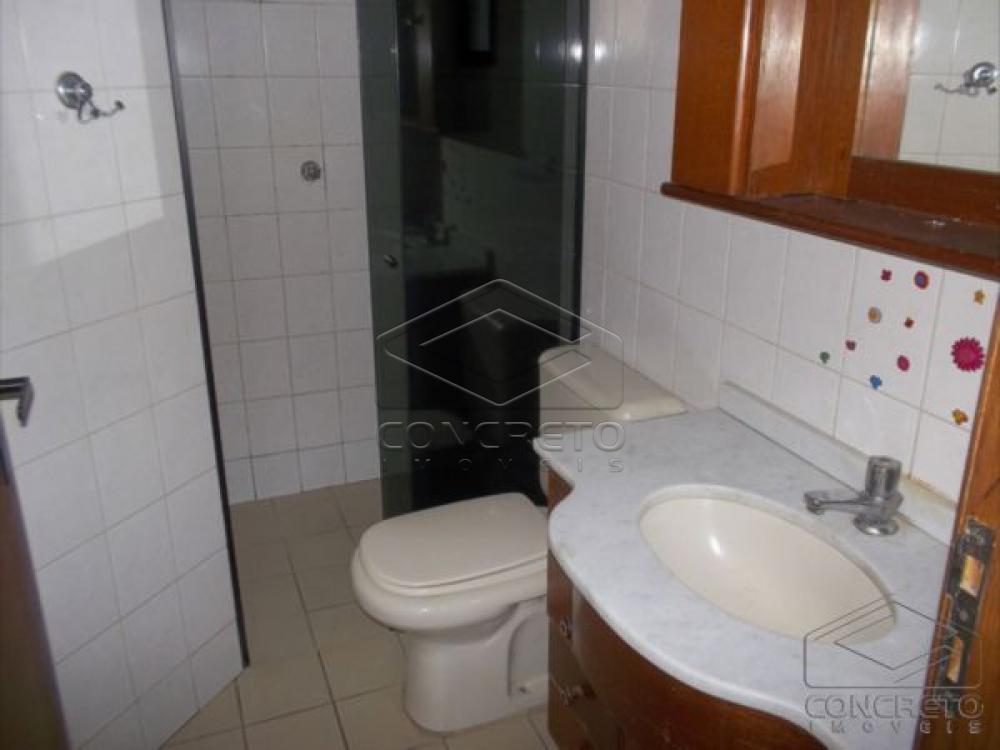 Alugar Apartamento / Padrão em Bauru R$ 1.600,00 - Foto 6