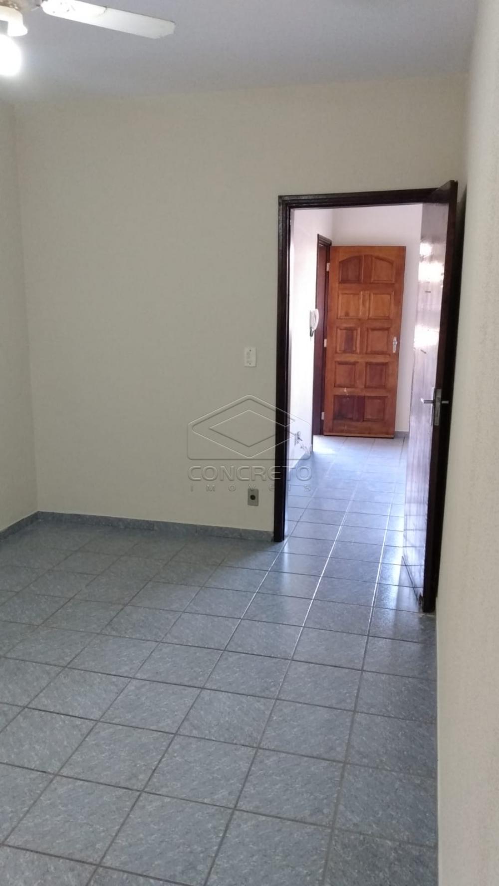 Alugar Casa / Residencia em Botucatu R$ 750,00 - Foto 16