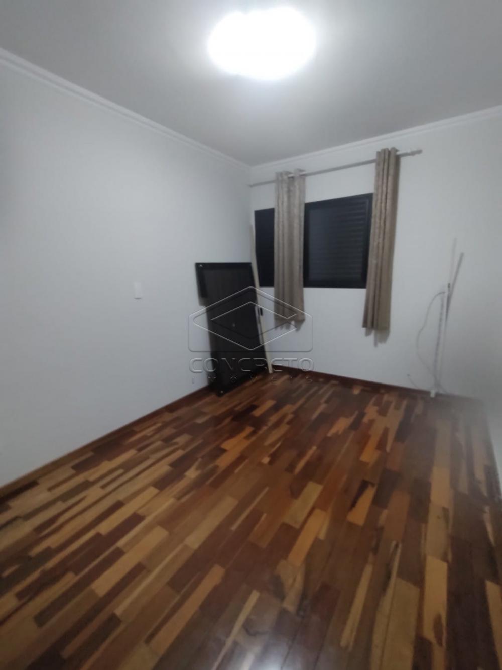 Alugar Apartamento / Padrão em Botucatu R$ 1.900,00 - Foto 3