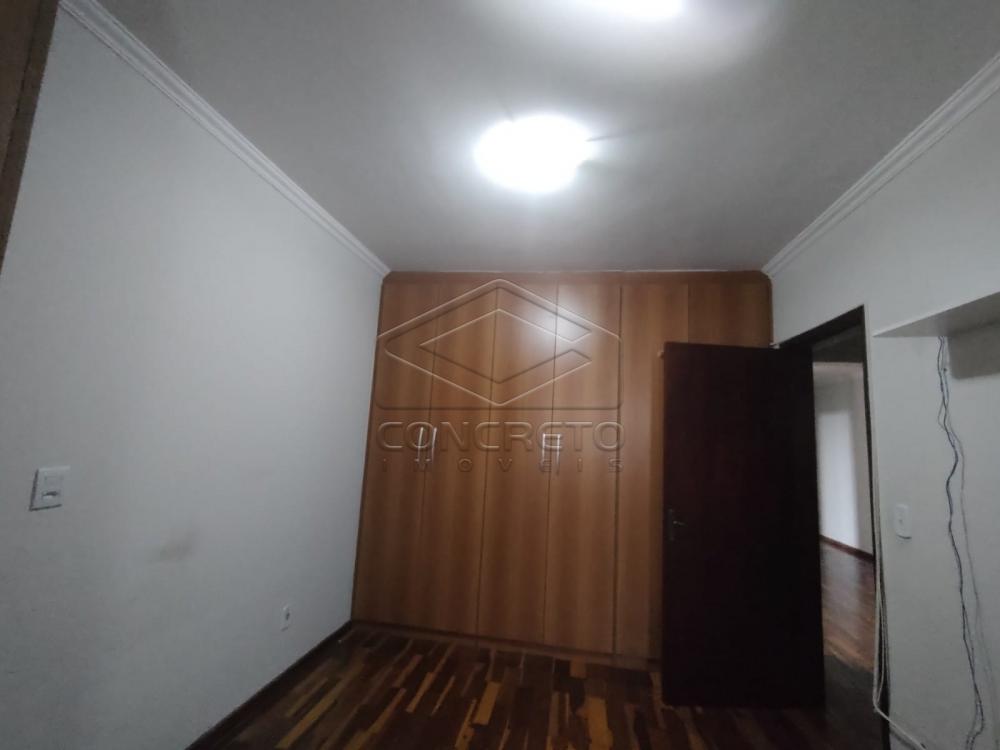 Alugar Apartamento / Padrão em Botucatu R$ 1.900,00 - Foto 6