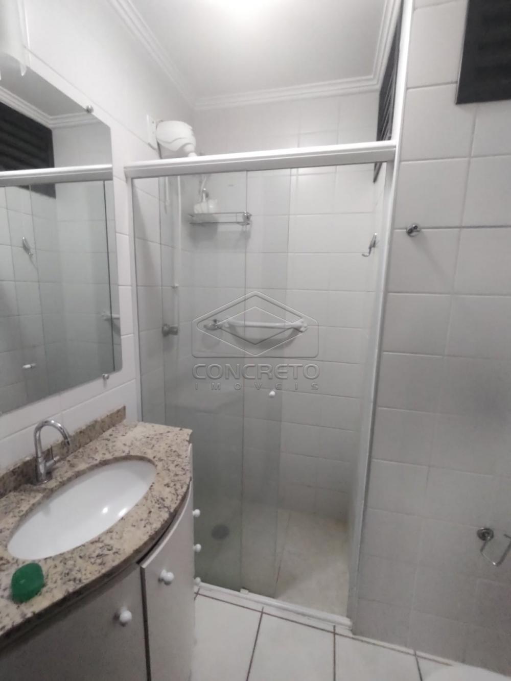 Alugar Apartamento / Padrão em Botucatu R$ 1.900,00 - Foto 8