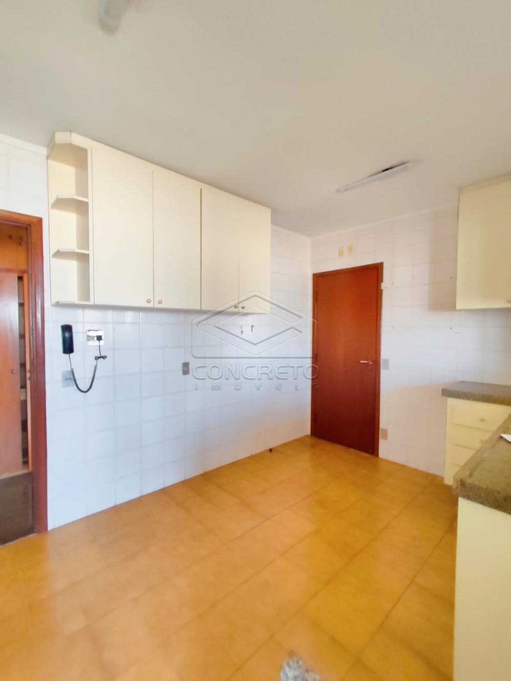 Alugar Apartamento / Padrão em Bauru R$ 1.000,00 - Foto 17