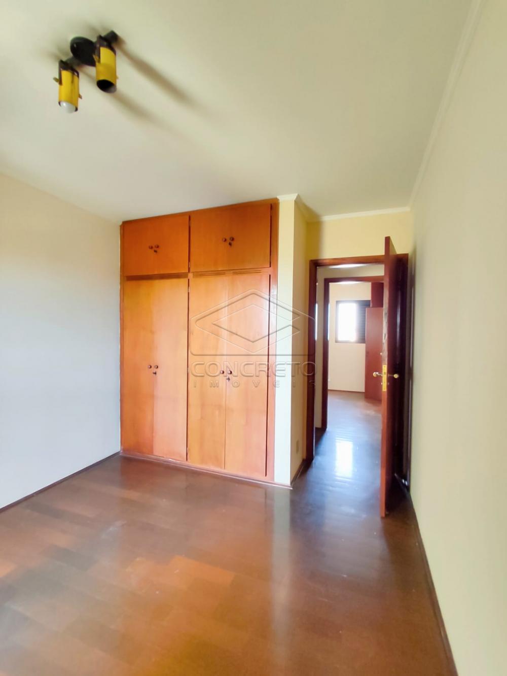 Alugar Apartamento / Padrão em Bauru R$ 1.000,00 - Foto 12