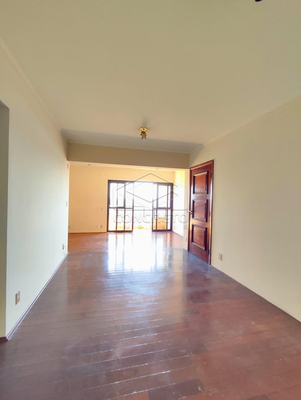Alugar Apartamento / Padrão em Bauru R$ 1.000,00 - Foto 4