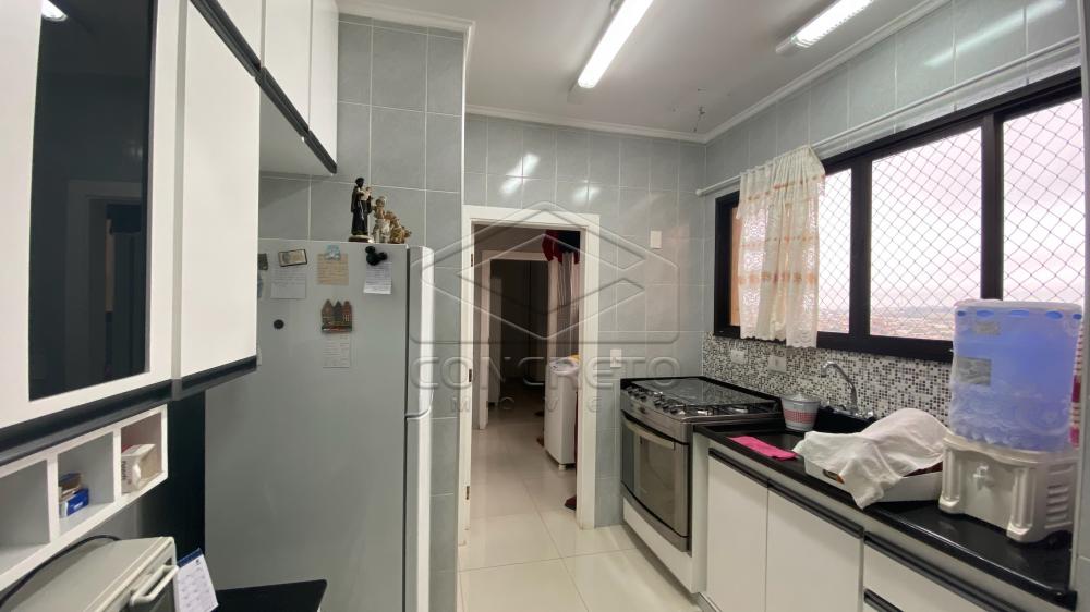 Comprar Apartamento / Padrão em Botucatu R$ 480.000,00 - Foto 28