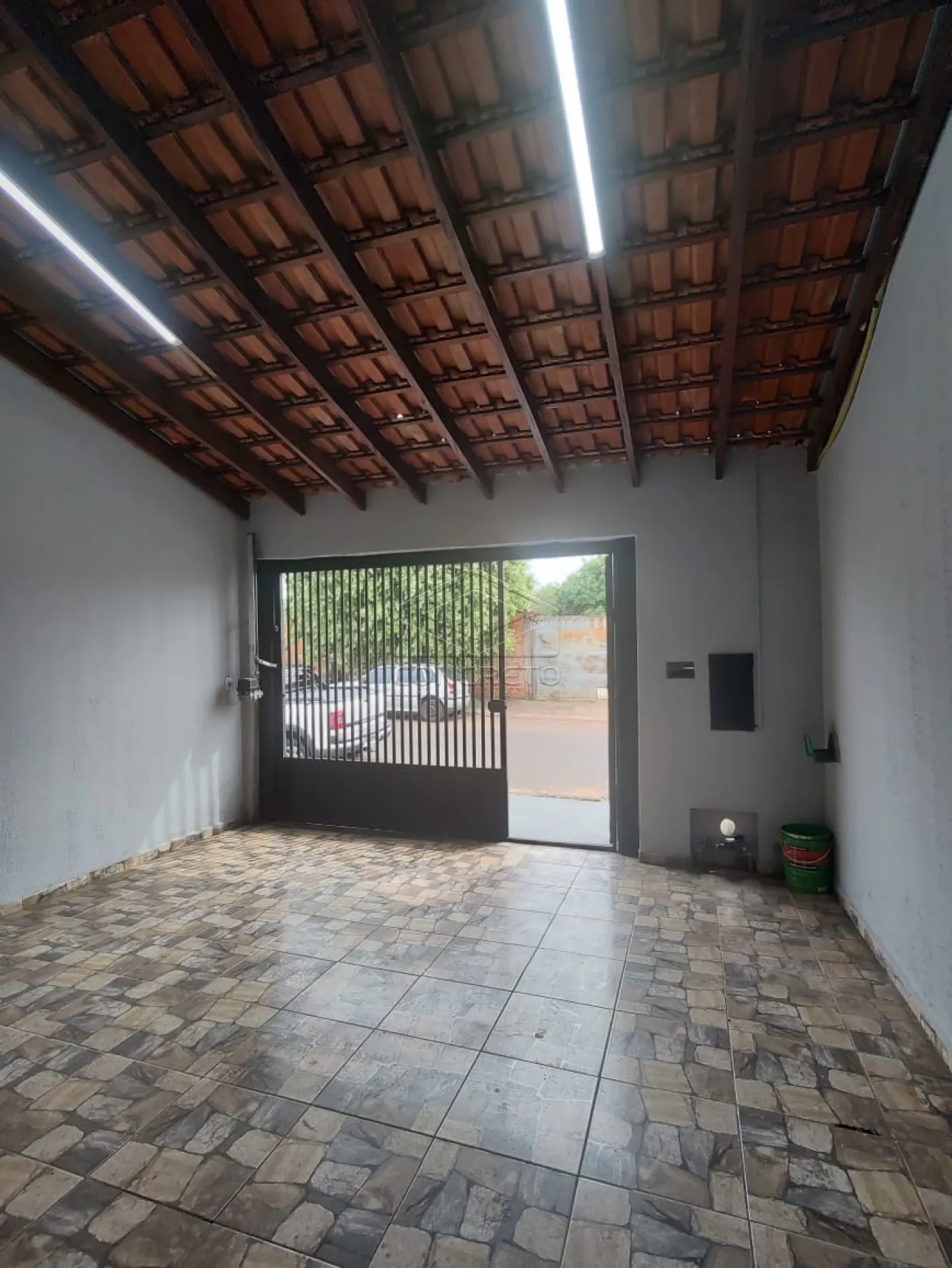 Comprar Casa / Padrão em Bauru R$ 295.000,00 - Foto 1
