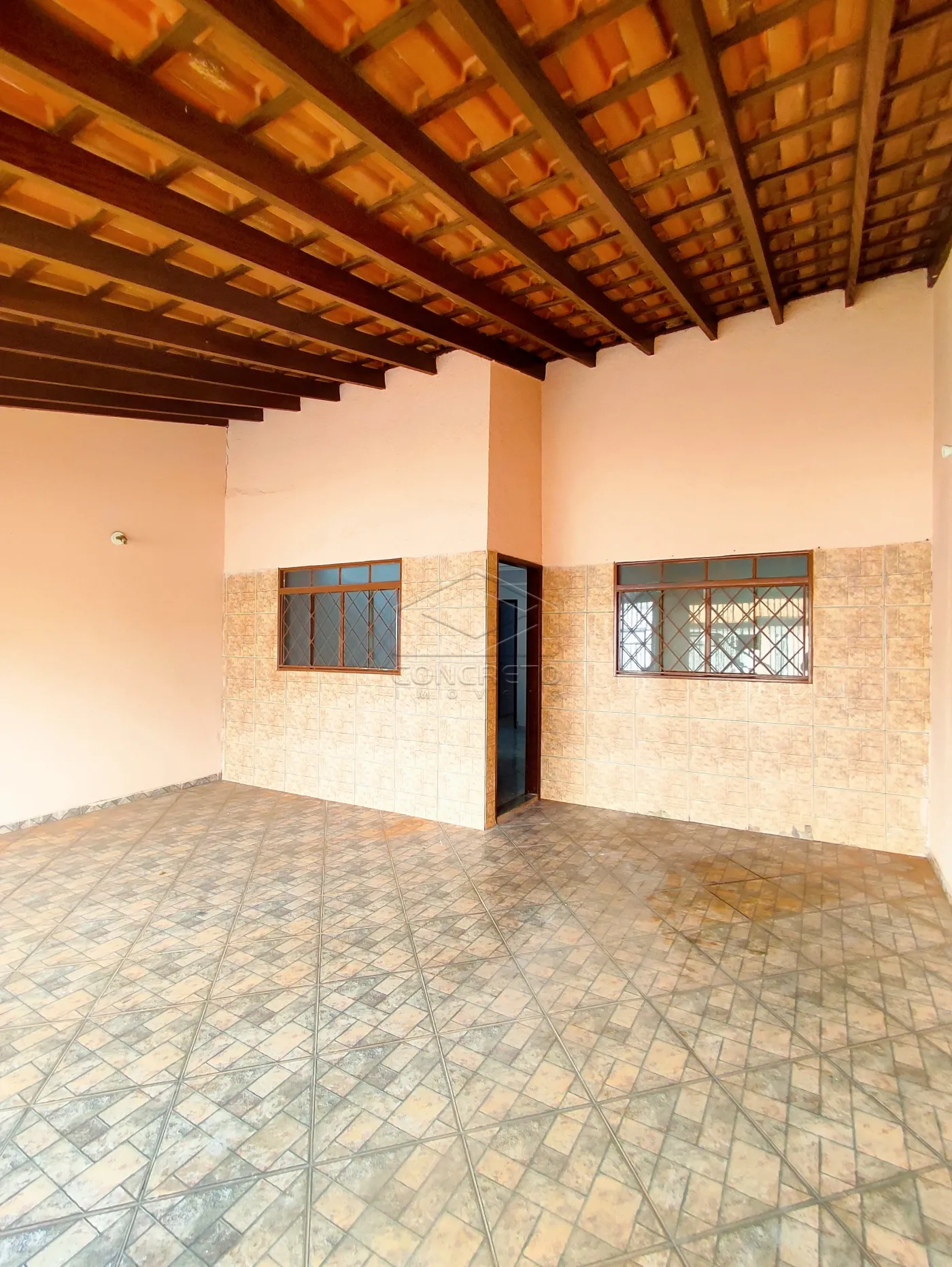 Alugar Casa / Padrão em Bauru R$ 1.700,00 - Foto 1