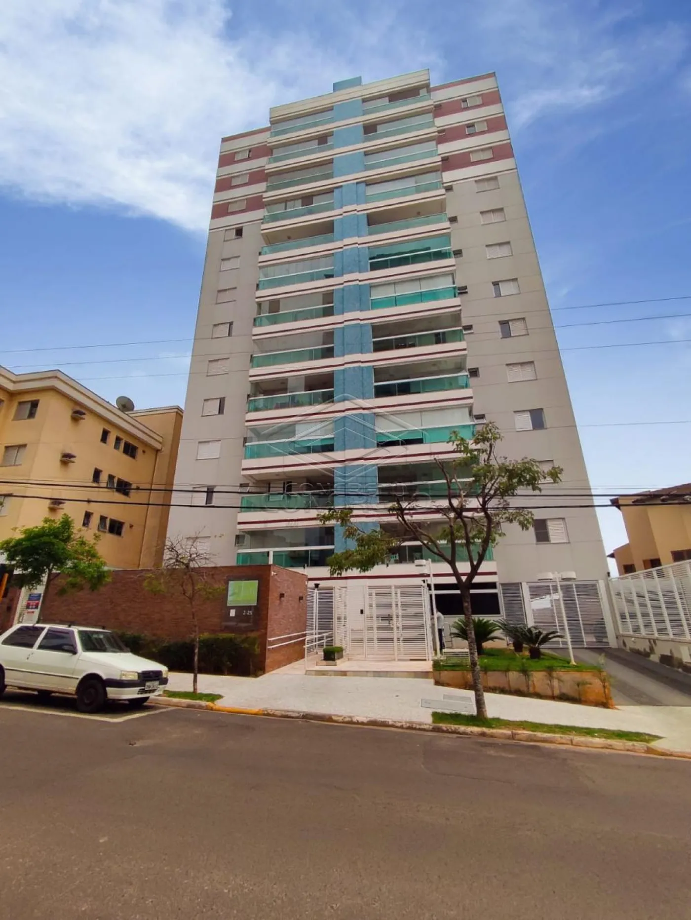 Alugar Apartamento / Mobiliado em Bauru R$ 5.200,00 - Foto 1