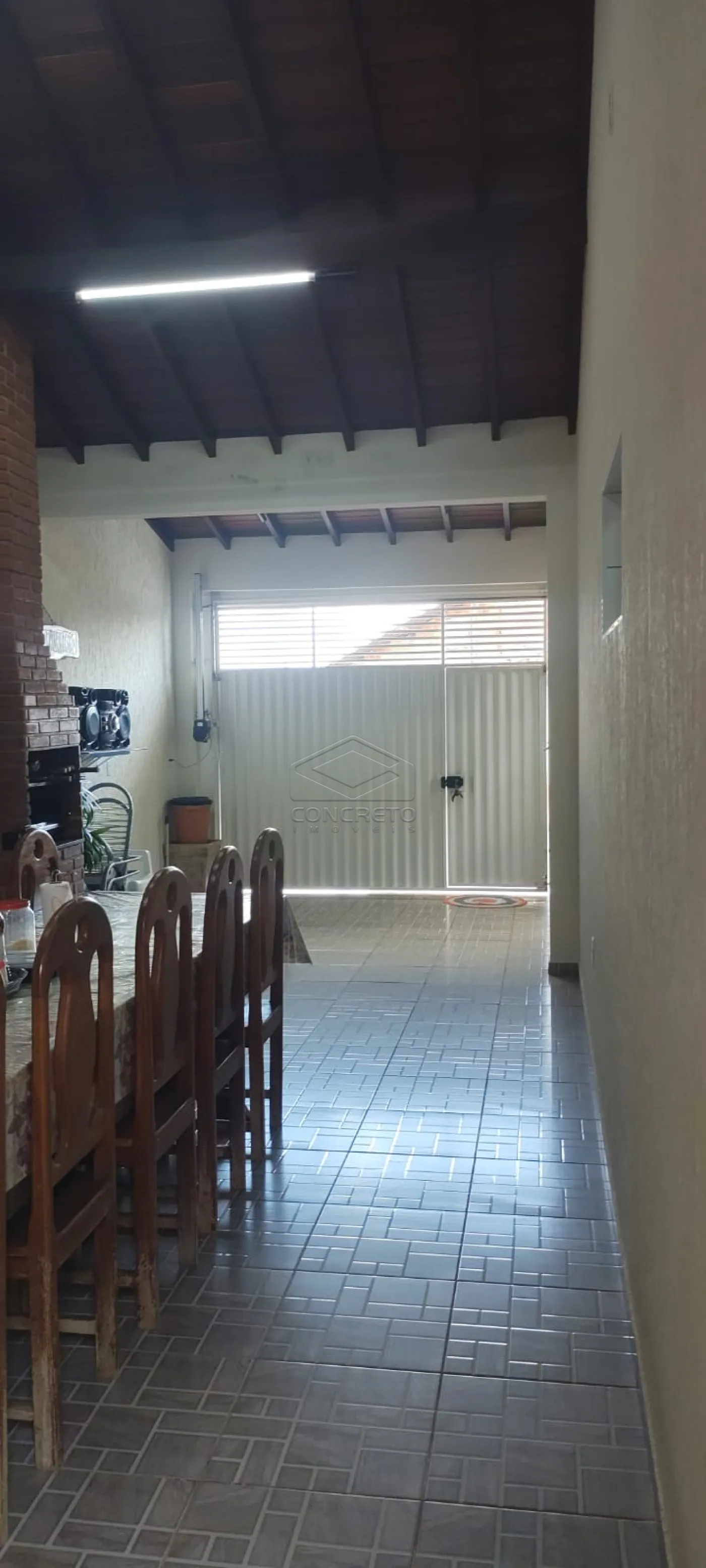 Excelente residência com 03 dormitórios Santa Edwiges