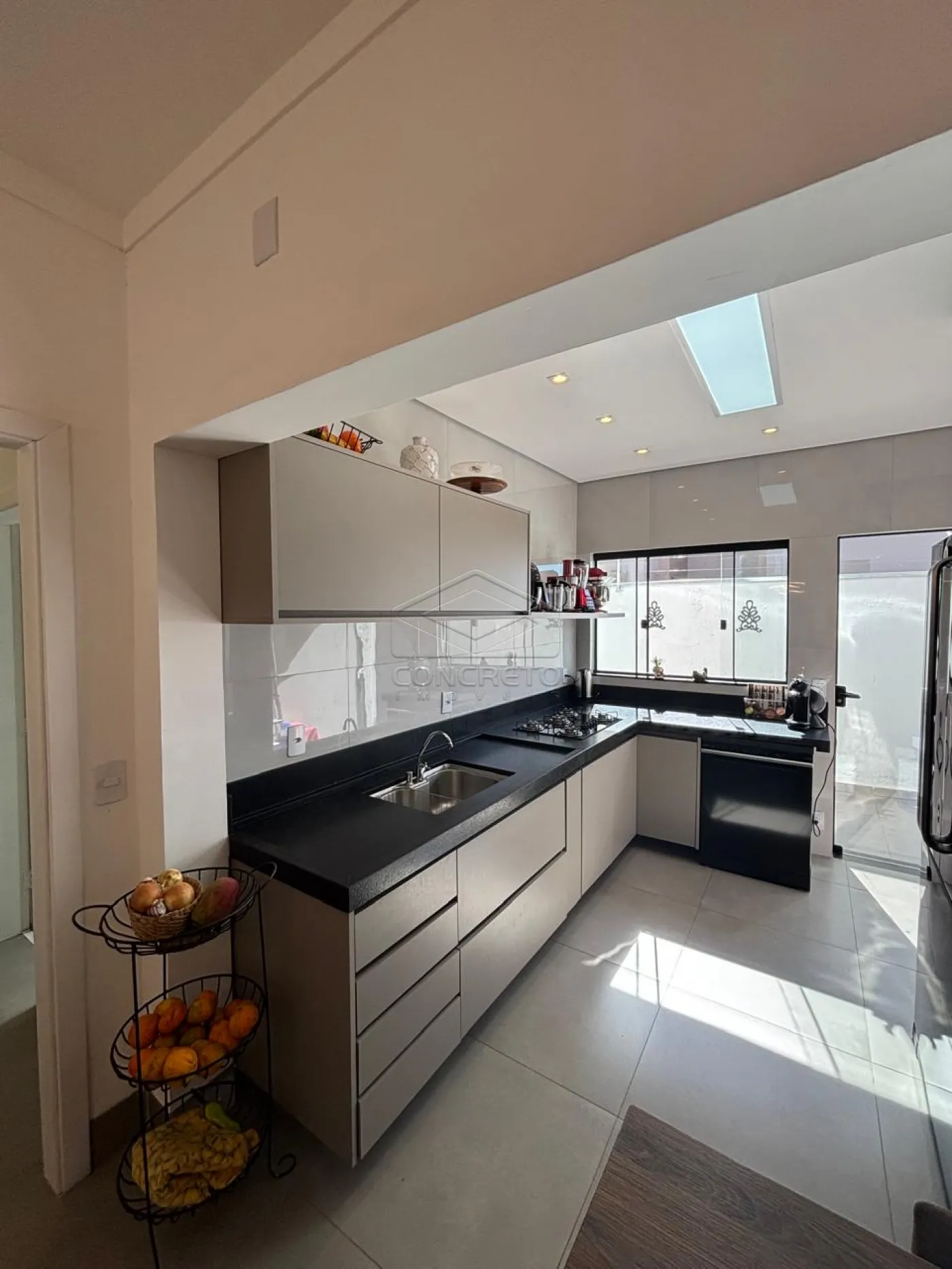 Alugar Casa / Residência em Bauru R$ 1.800,00 - Foto 7