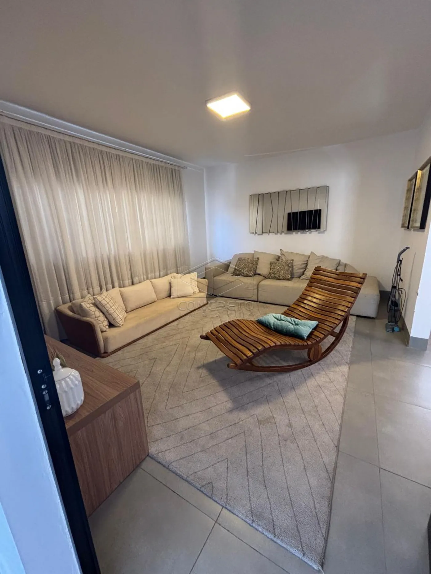 Alugar Casa / Residência em Bauru R$ 1.800,00 - Foto 8