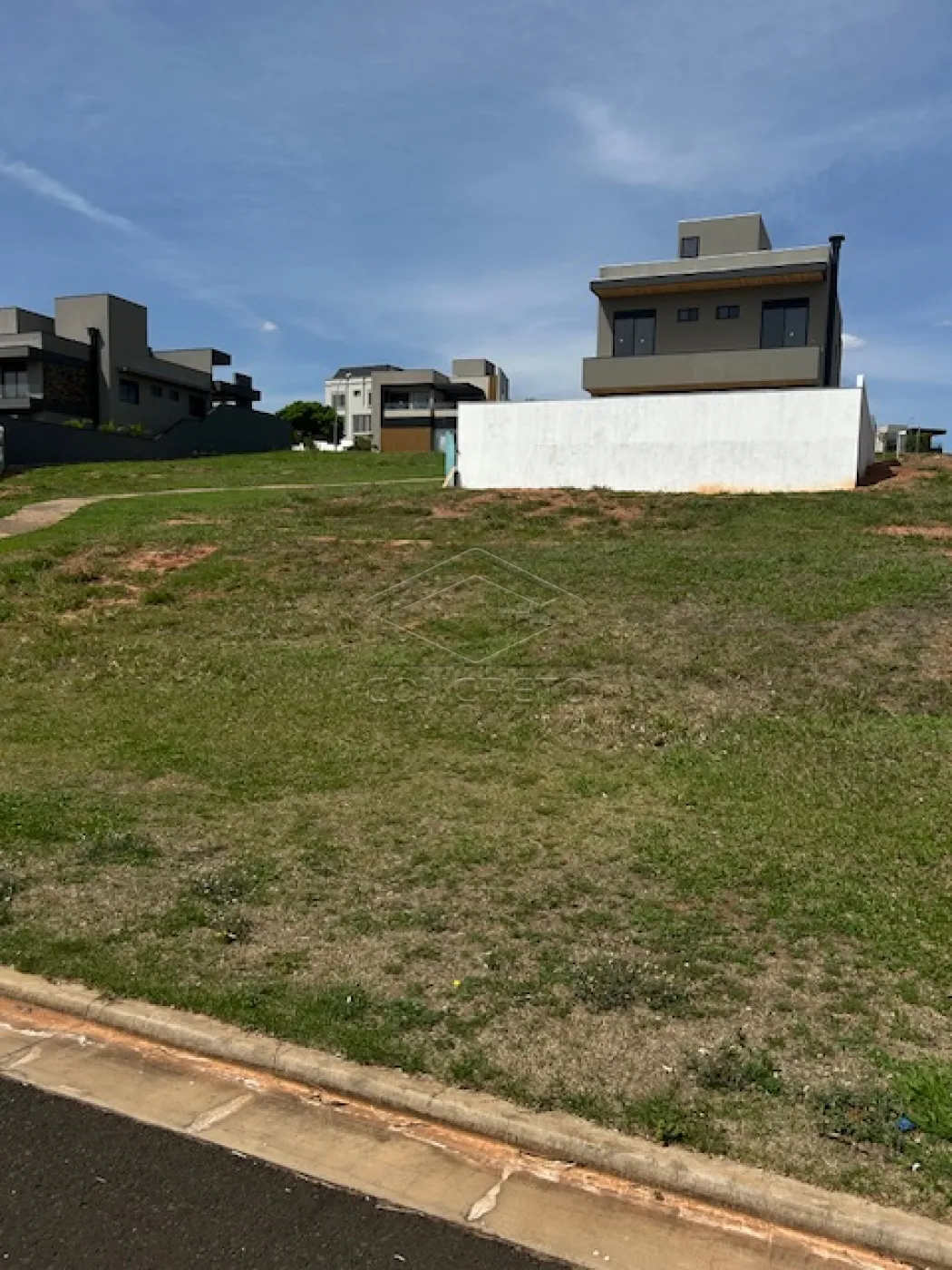 Comprar Terreno / Condomínio em Bauru R$ 747.450,00 - Foto 1