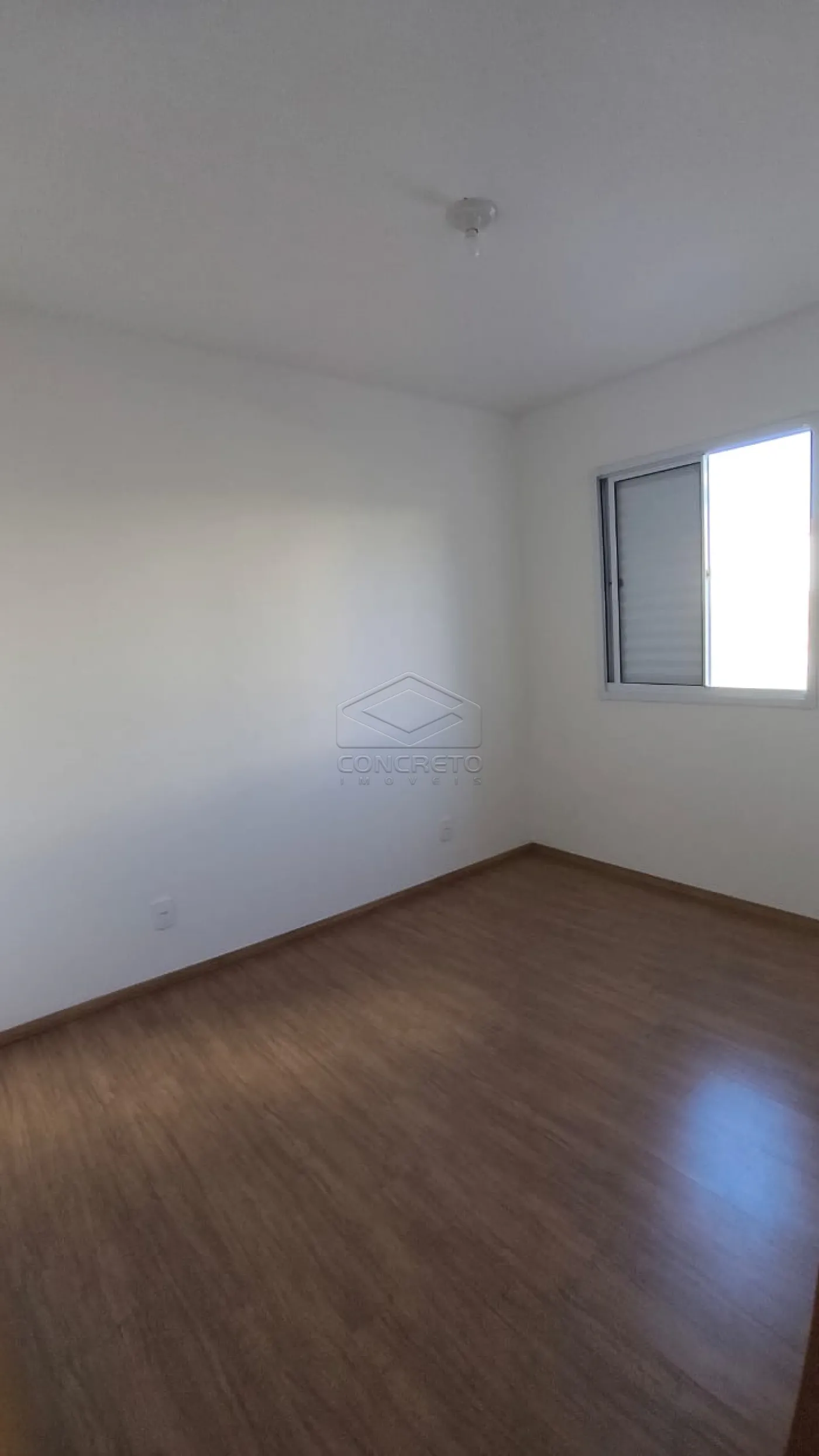 Alugar Apartamento / Padrão em Botucatu R$ 1.100,00 - Foto 8