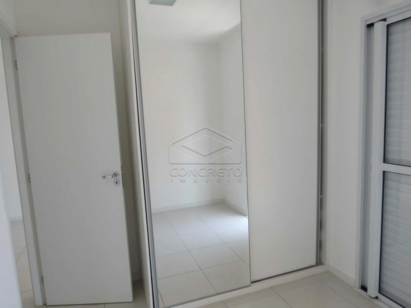 Comprar Apartamento / Padrão em Bauru R$ 350.000,00 - Foto 3
