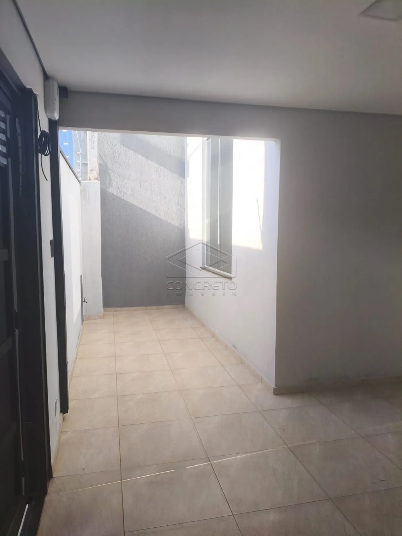 Comprar Casa / Residência em Botucatu R$ 490.000,00 - Foto 2