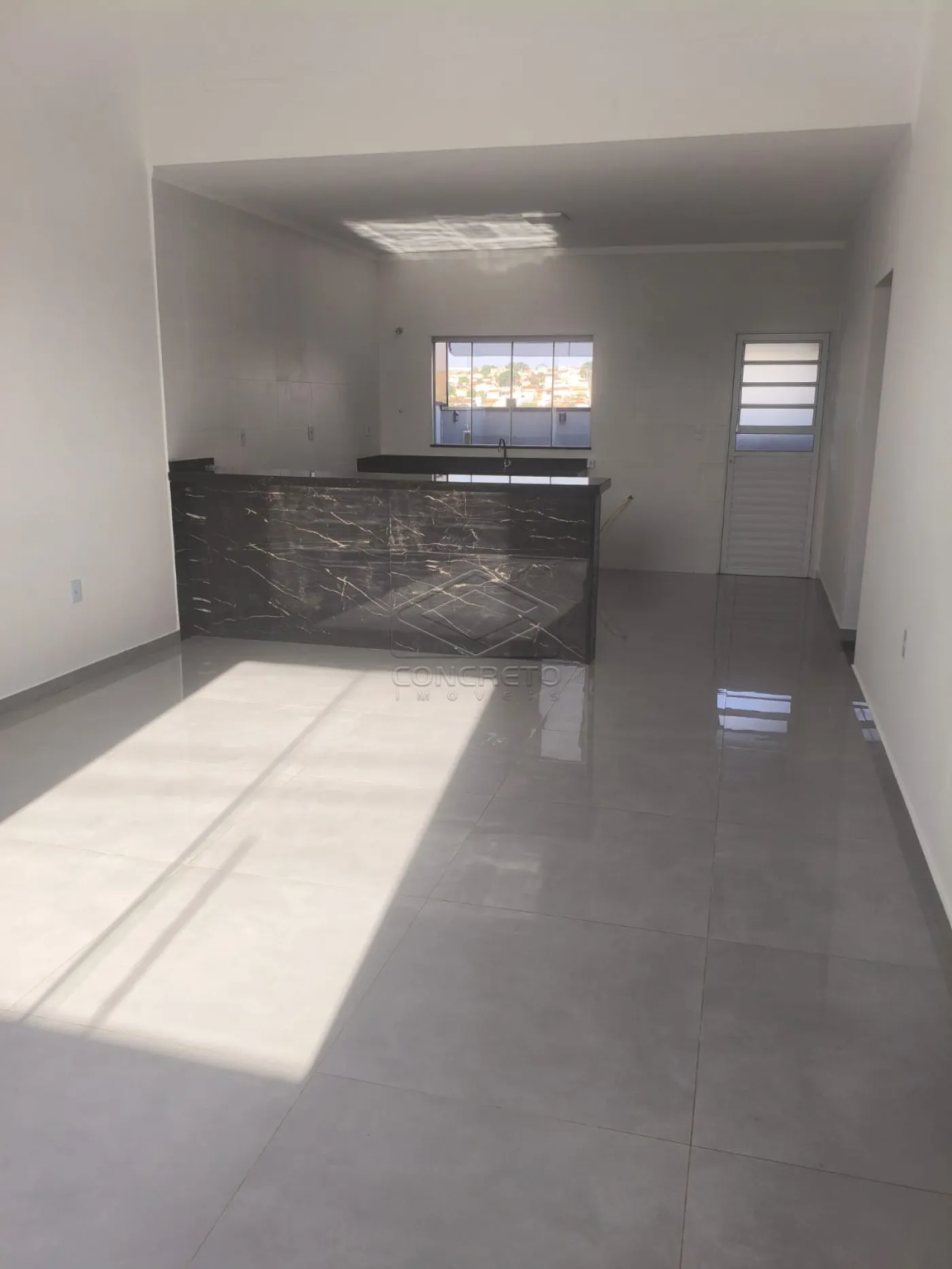 Comprar Casa / Residência em Botucatu R$ 490.000,00 - Foto 1