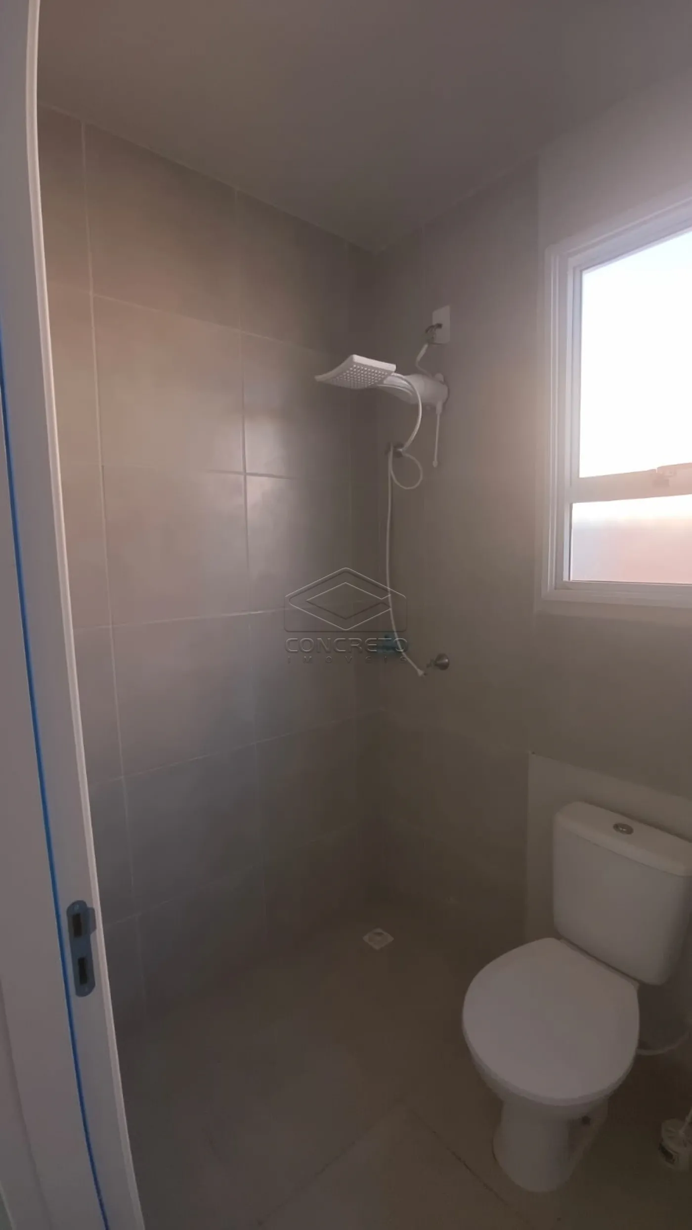 Alugar Casa / Padrão em Botucatu R$ 1.000,00 - Foto 7