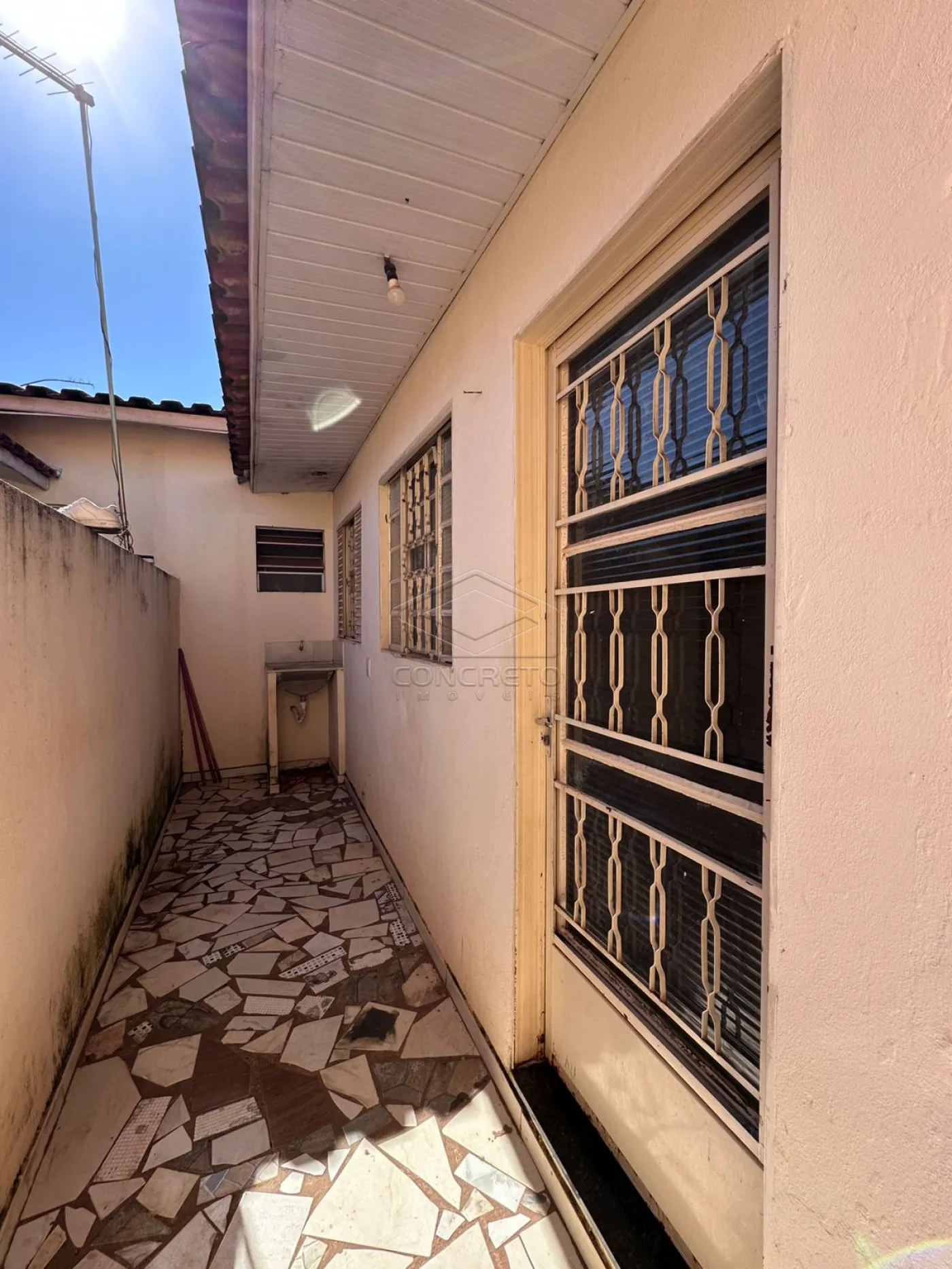Alugar Apartamento / Kitnet em Bauru R$ 800,00 - Foto 2