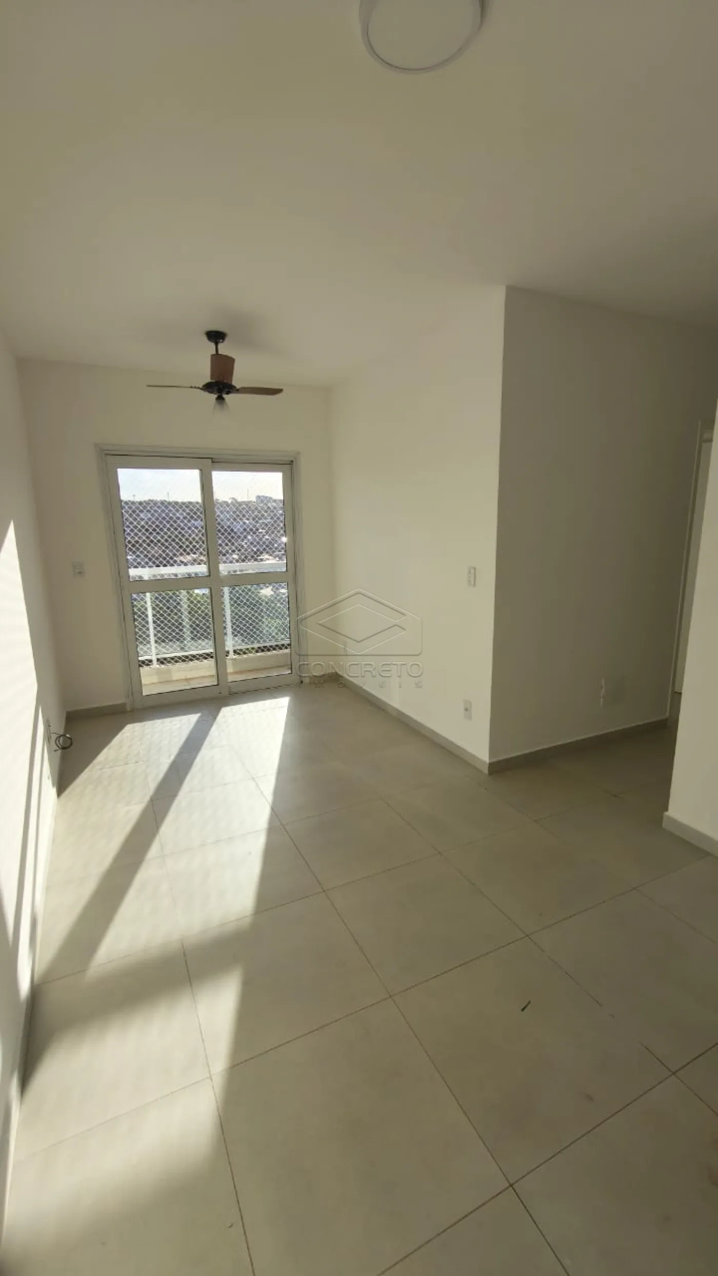 Alugar Apartamento / Mobiliado em Botucatu R$ 1.500,00 - Foto 4