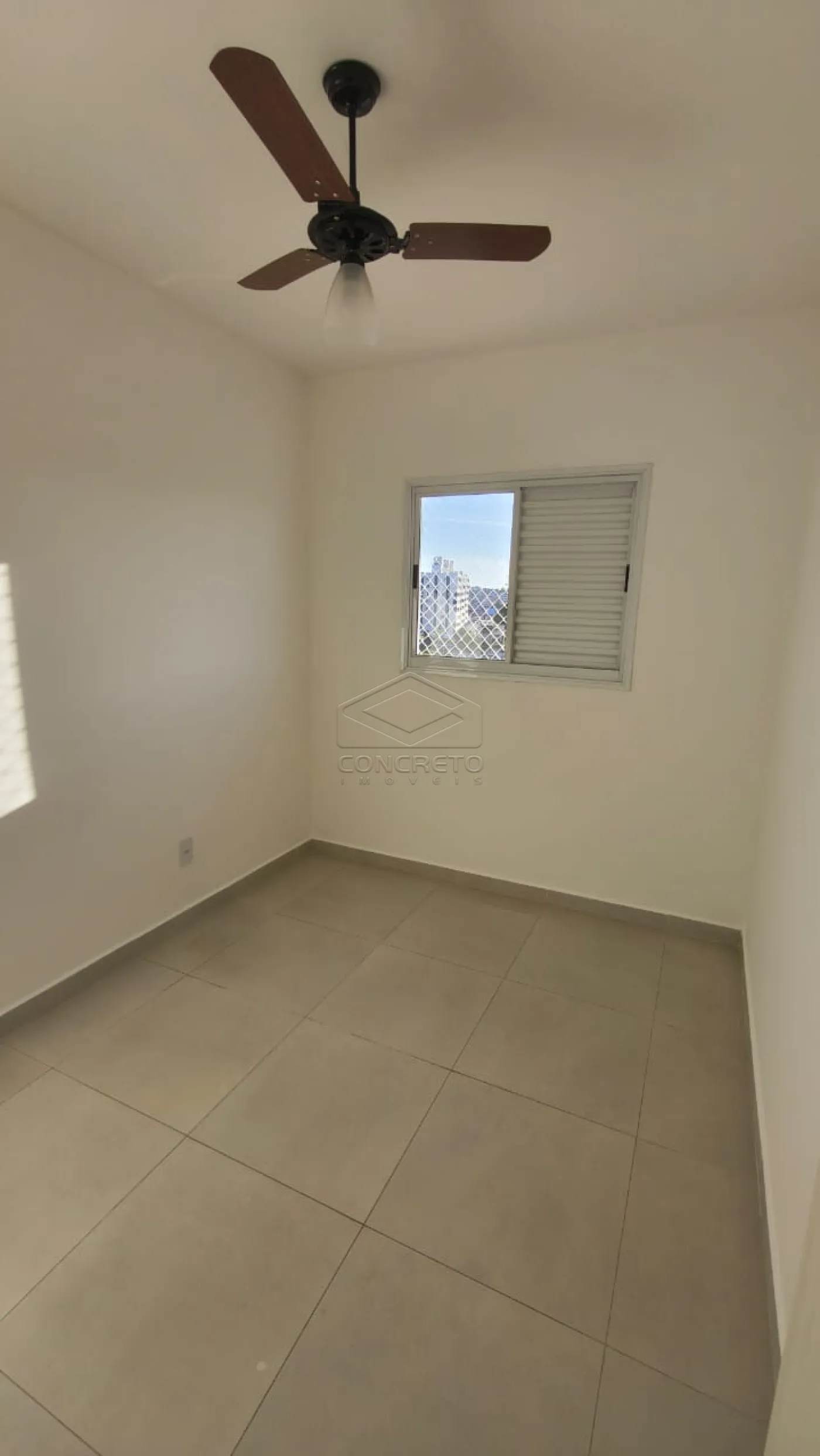 Alugar Apartamento / Mobiliado em Botucatu R$ 1.500,00 - Foto 8