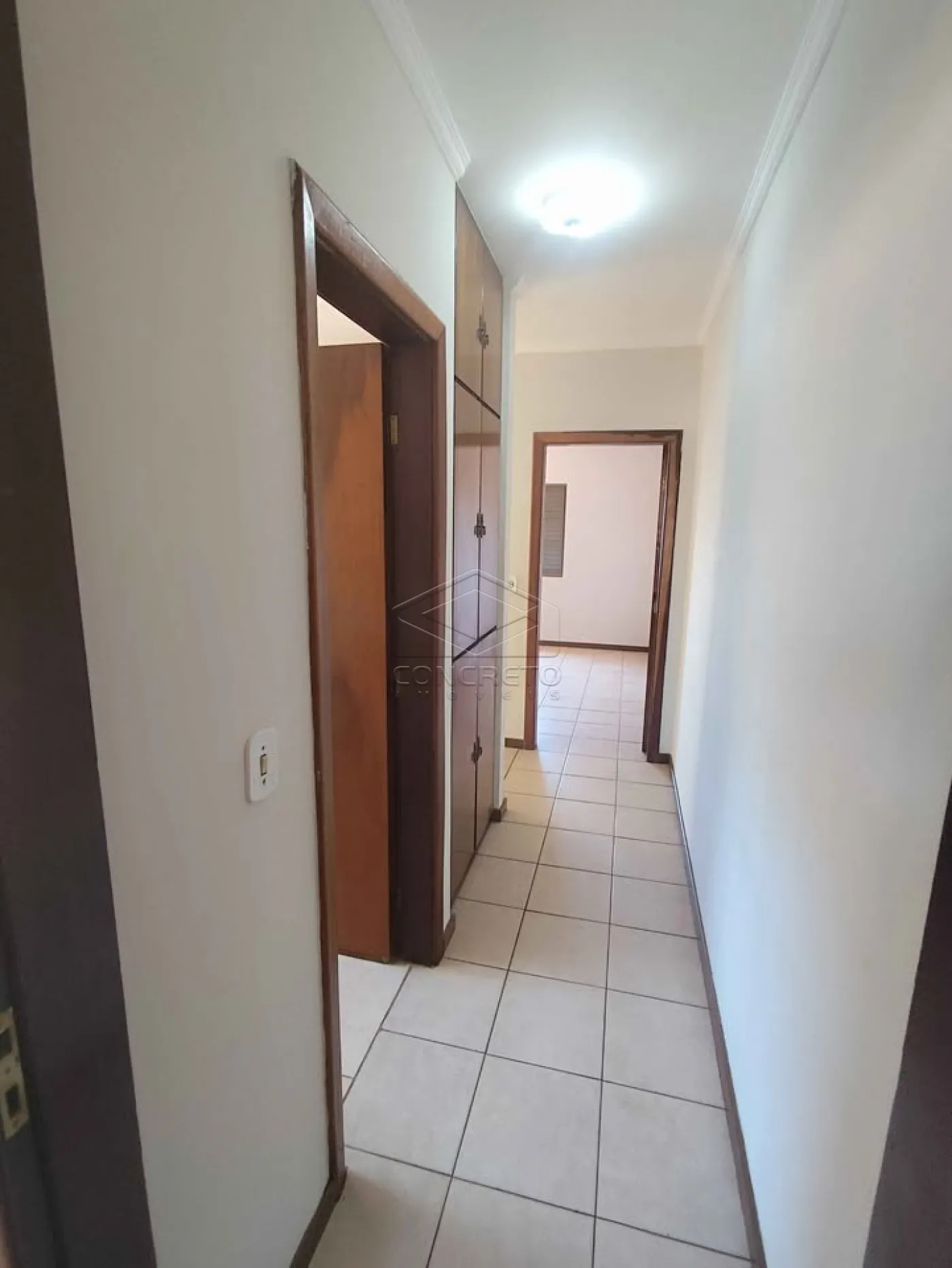 Alugar Casa / Padrão em Bauru R$ 1.800,00 - Foto 7