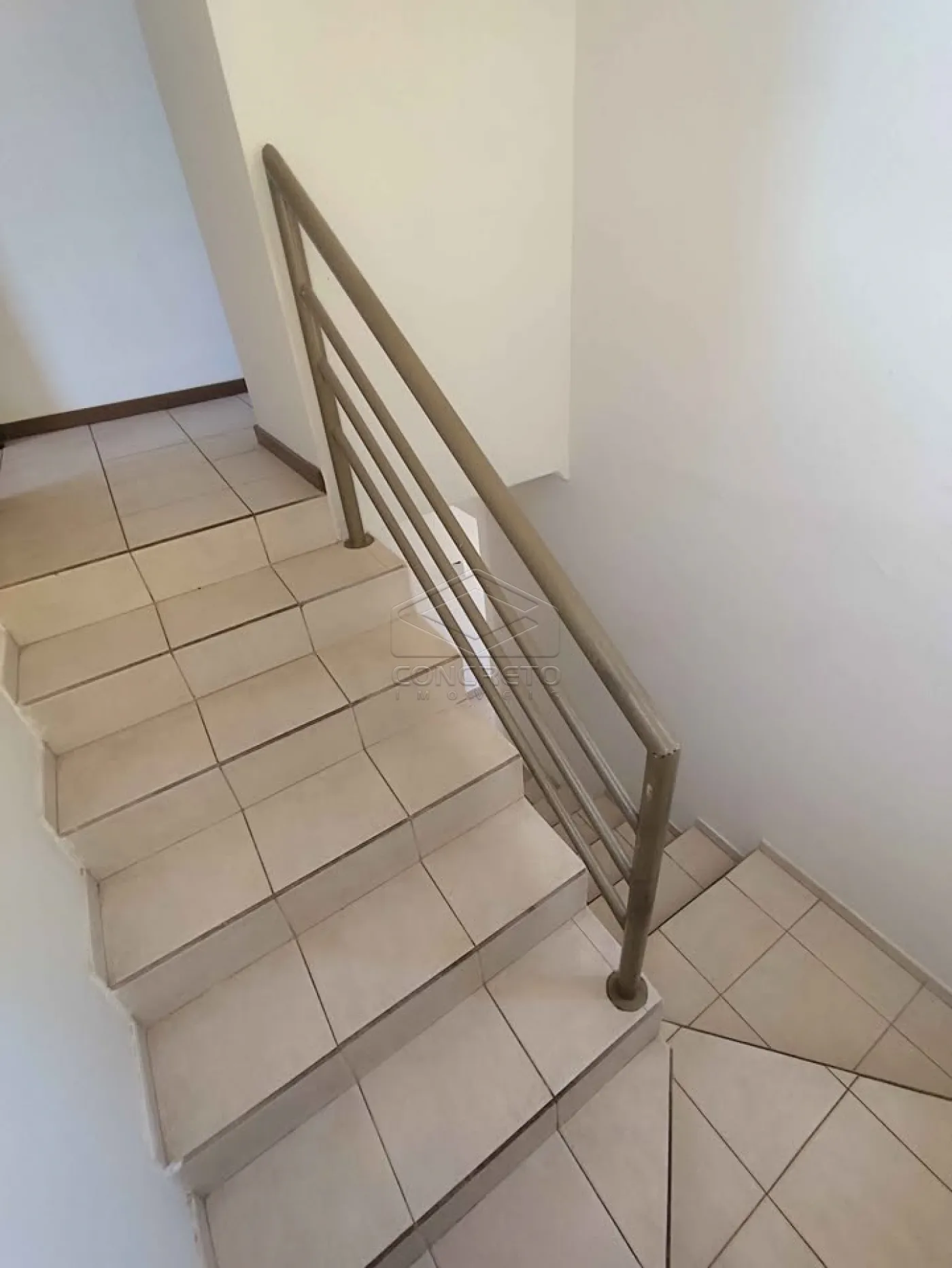 Alugar Casa / Padrão em Bauru R$ 1.800,00 - Foto 8