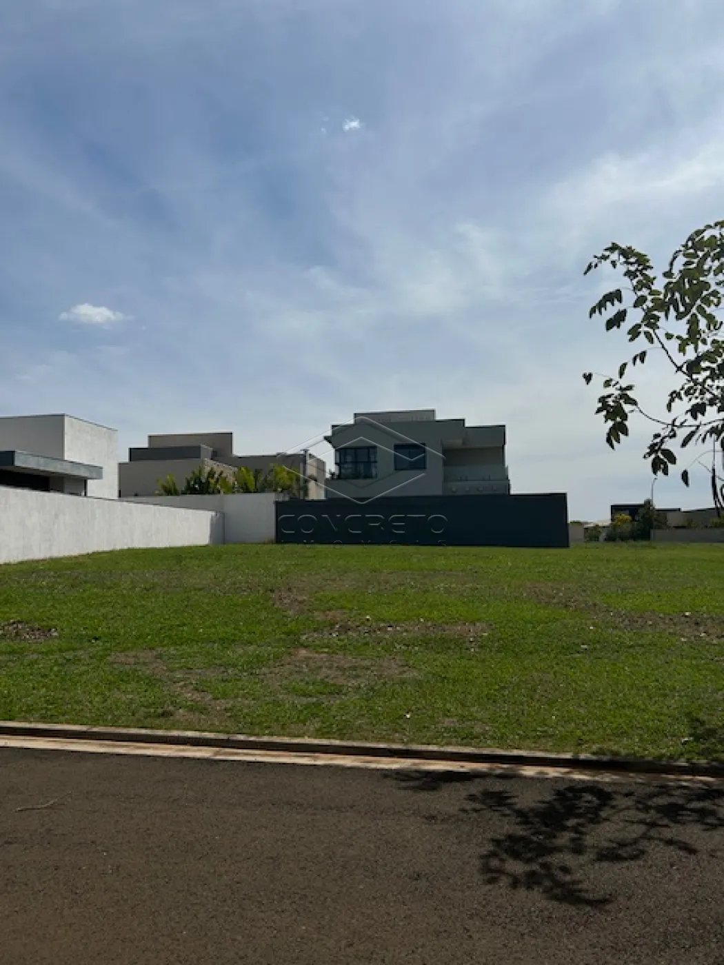 Comprar Terreno / Condomínio em Bauru R$ 699.000,00 - Foto 1