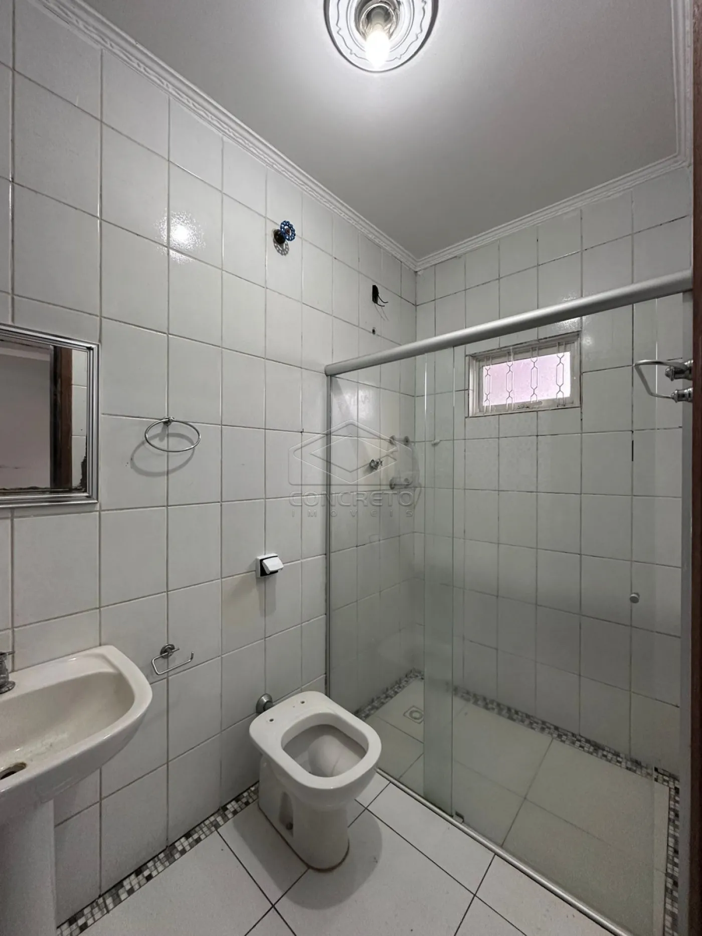 Alugar Apartamento / Kitnet em Bauru R$ 800,00 - Foto 4