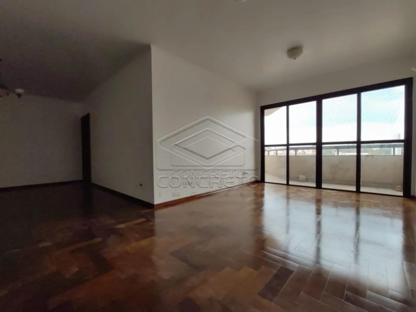 Alugar Apartamento / Padrão em Jaú R$ 2.200,00 - Foto 1
