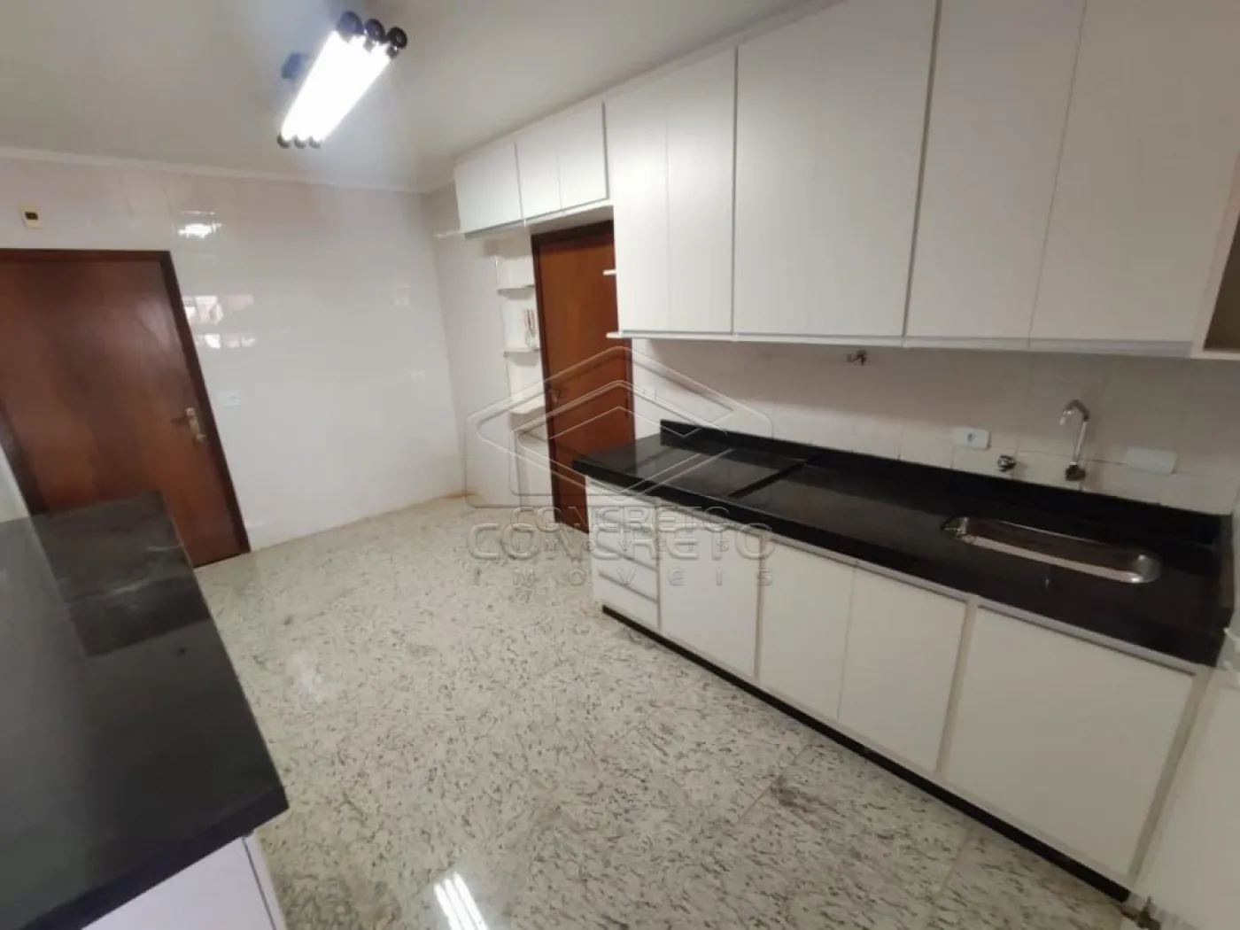 Alugar Apartamento / Padrão em Jaú R$ 2.200,00 - Foto 4