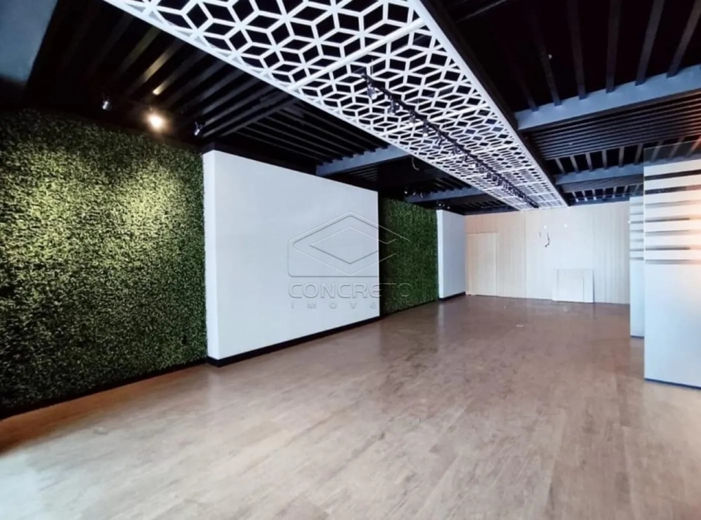 Alugar Comercial / Loja em Bauru R$ 22.000,00 - Foto 2