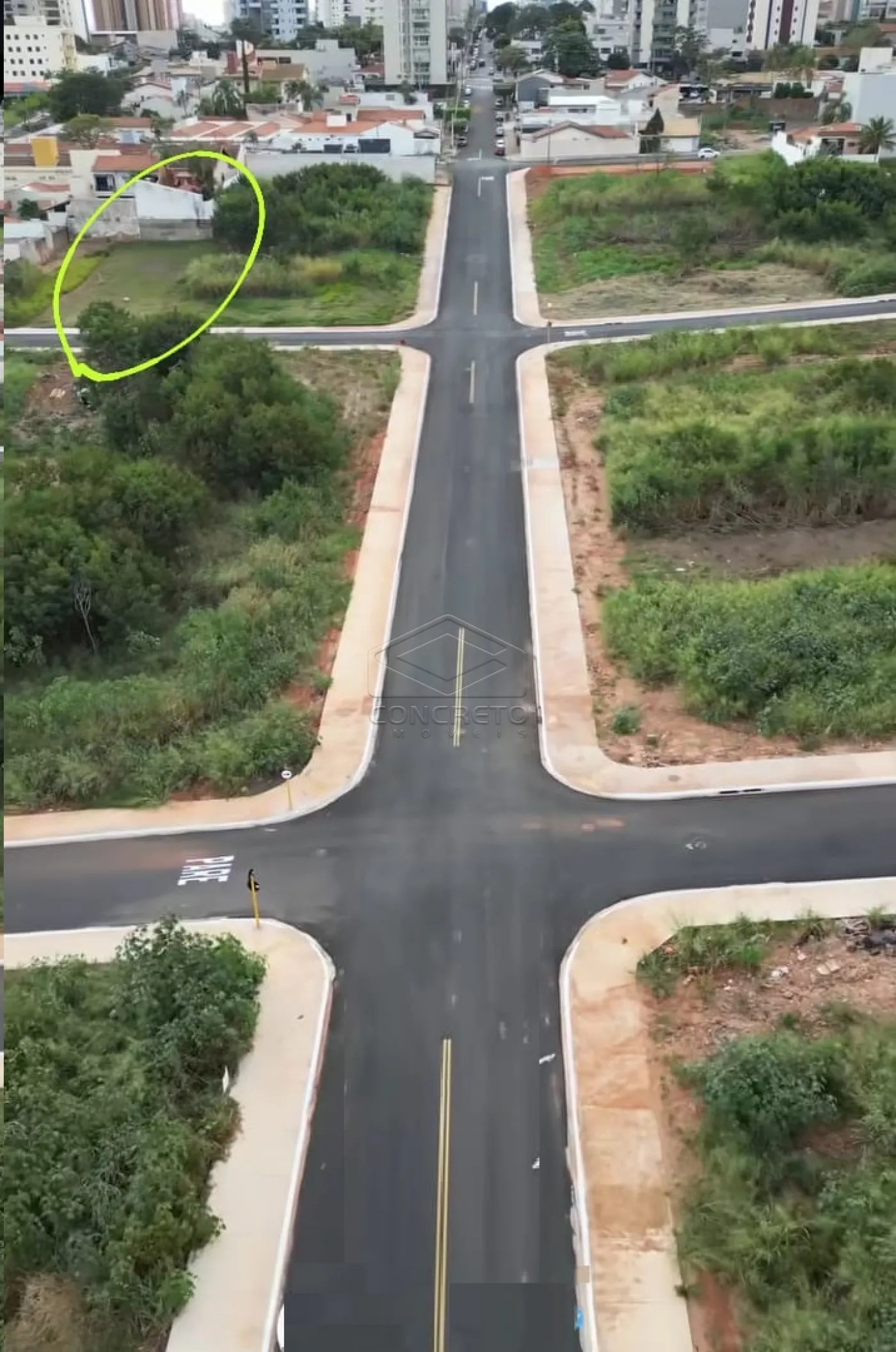 Comprar Terreno / Padrão em Bauru R$ 490.000,00 - Foto 1