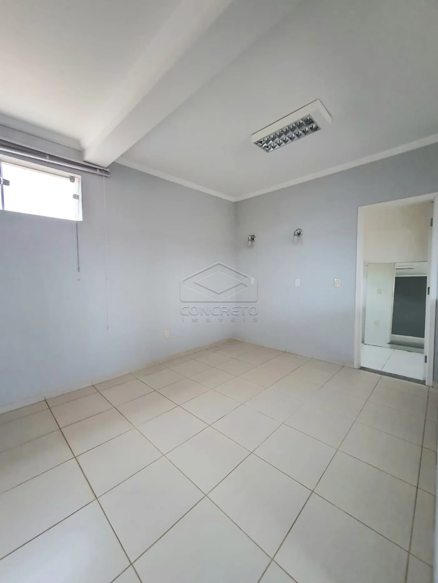 Alugar Comercial / Prédio Comercial em Bauru R$ 3.000,00 - Foto 11