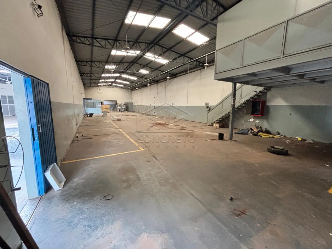 Alugar Comercial / Barracão em Bauru R$ 18.000,00 - Foto 2