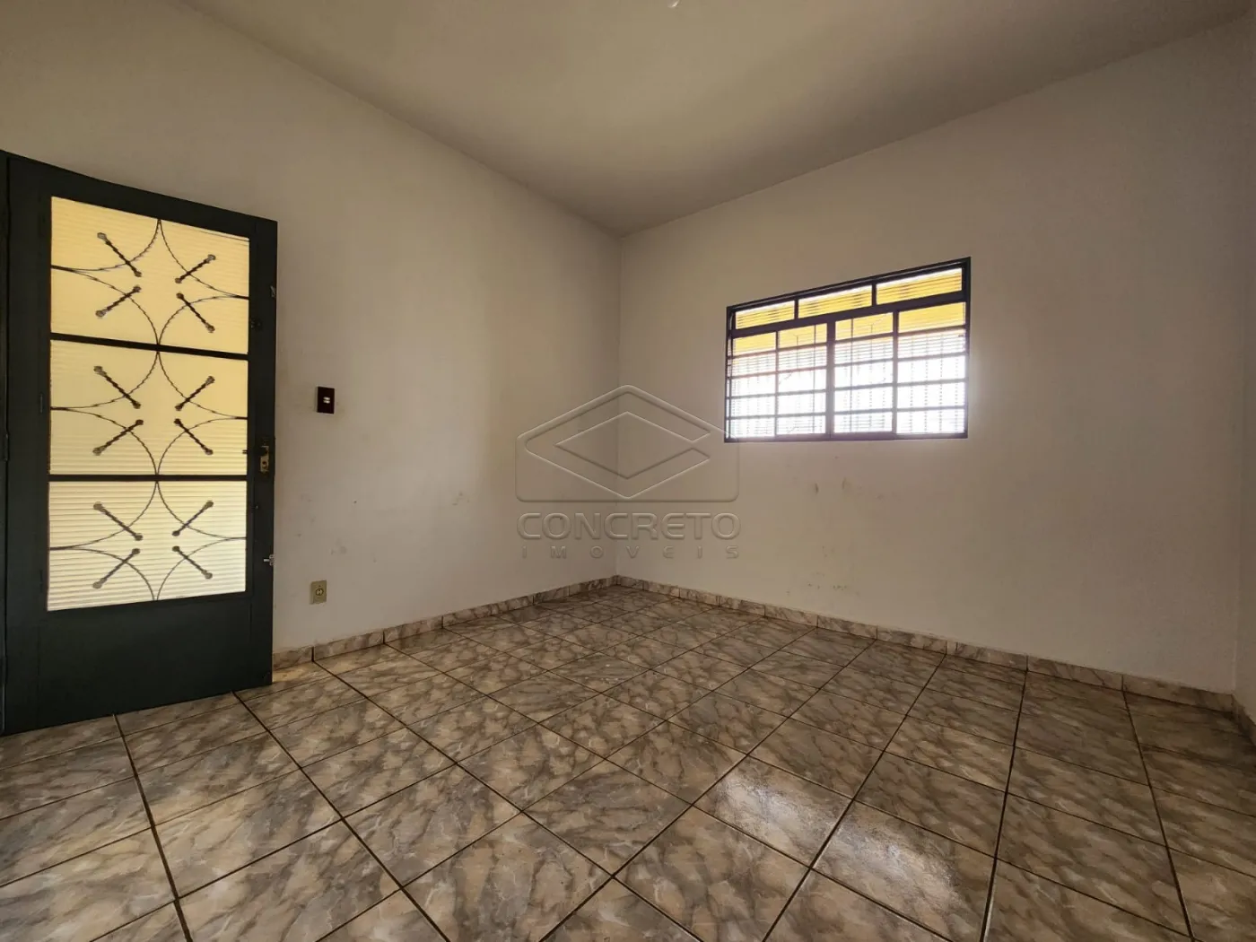 Alugar Casa / Residência em Jaú R$ 1.600,00 - Foto 2