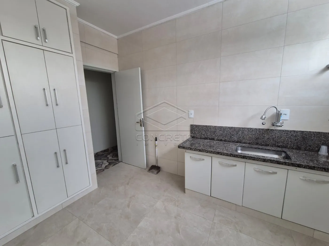 Alugar Apartamento / Padrão em Jaú R$ 4.000,00 - Foto 3