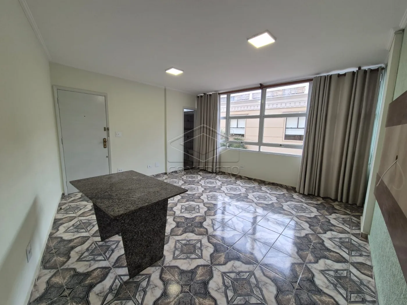 Alugar Apartamento / Padrão em Jaú R$ 4.000,00 - Foto 1