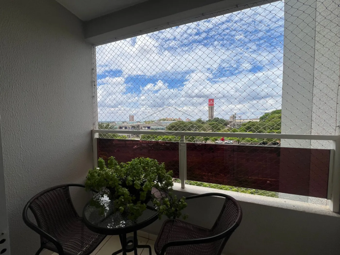 Comprar Apartamento / Padrão em Bauru R$ 319.000,00 - Foto 2
