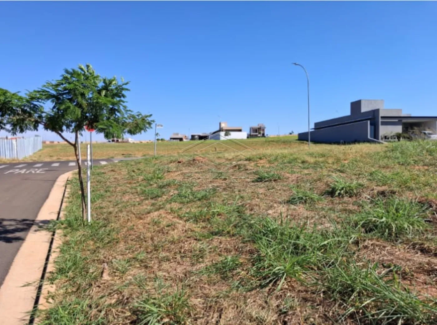 Comprar Terreno / Condomínio em Piratininga R$ 350.000,00 - Foto 6
