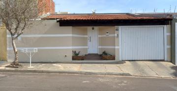 Alugar Casa / Padrão em Bauru. apenas R$ 2.600,00