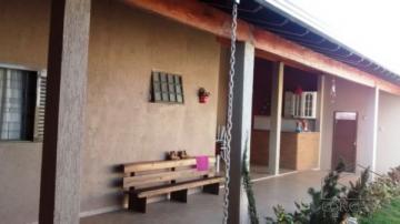 Alugar Casa / Padrão em Lençóis Paulista. apenas R$ 365.000,00