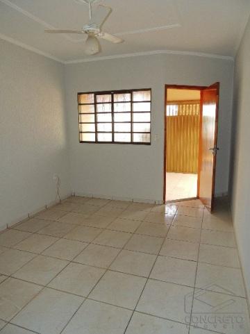 Alugar Casa / Padrão em Lençóis Paulista. apenas R$ 1.354,14