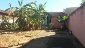 Alugar Casa / Padrão em Bauru. apenas R$ 215.000,00